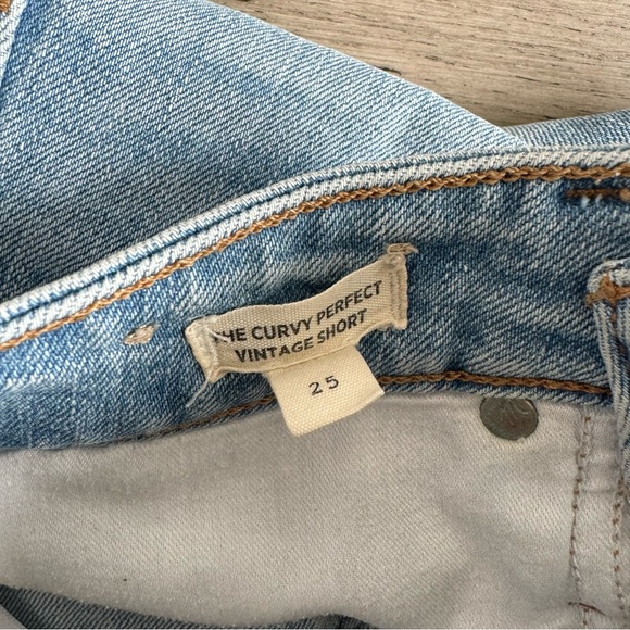 Madewell The Curvy Perfect Vintage Jean Short - Picture 7 of 9